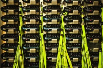 10 Best Portable Power Stations for Camping in 2025 — Lightweight, Quiet, and Reliable