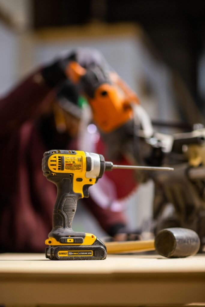7 Essential Portable Power for Construction Tools — Expert